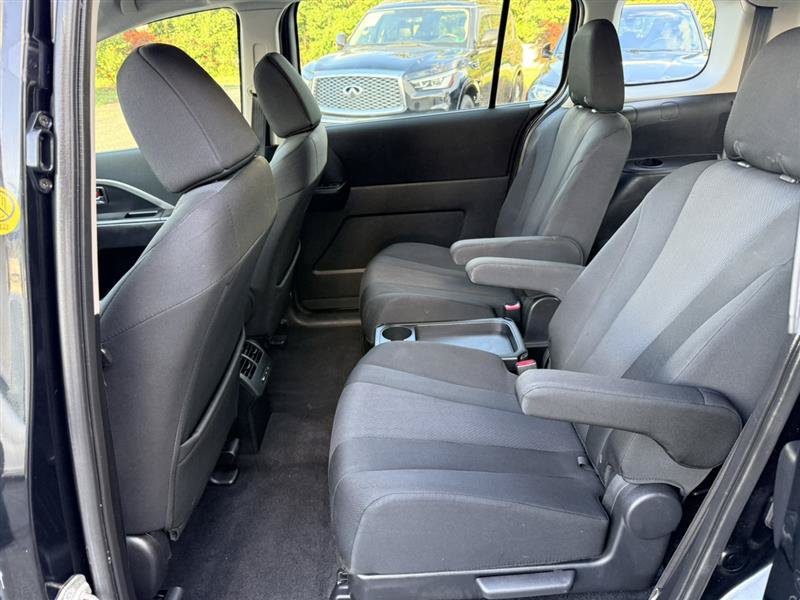 Used 2013 MAZDA MAZDA5 Sport FWD image 19