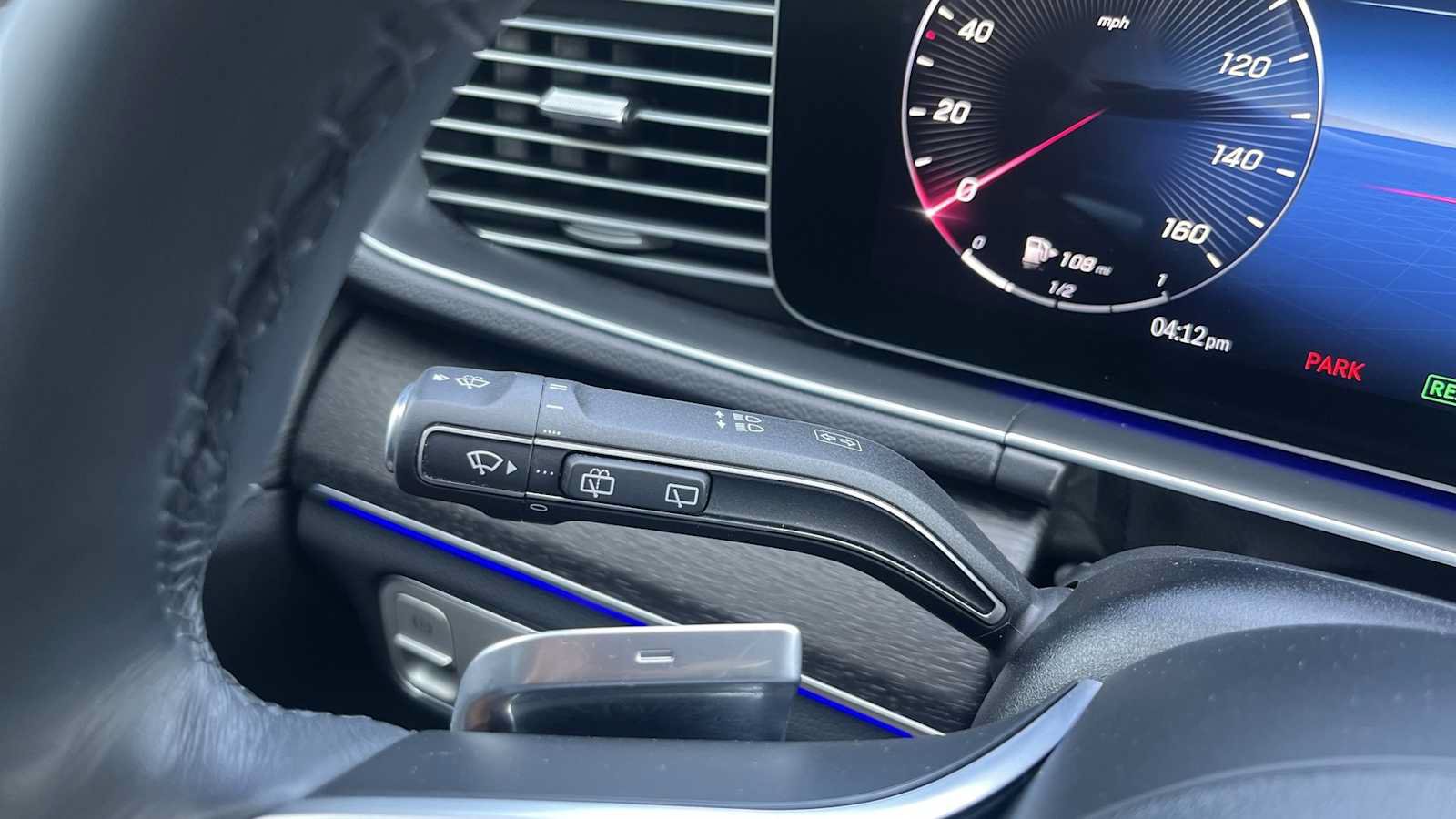 Certified 2025 Mercedes-Benz GLE 450e 4MATIC image 40