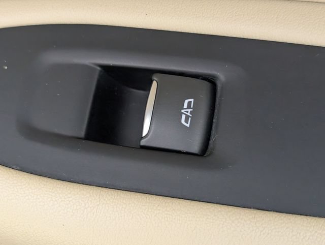 Used 2019 Cadillac XT5 Luxury FWD image 36