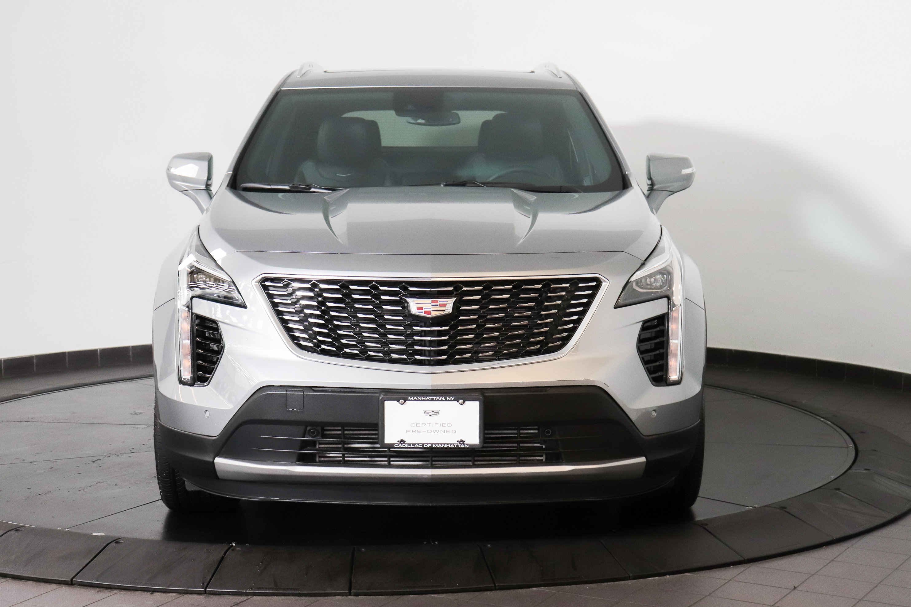 Used 2023 Cadillac XT4 Premium Luxury AWD/4WD image 10