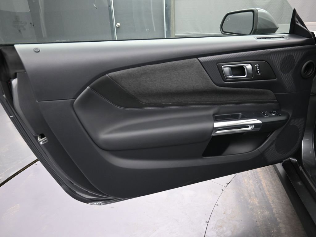 New 2026 Ford Mustang Coupe image 6