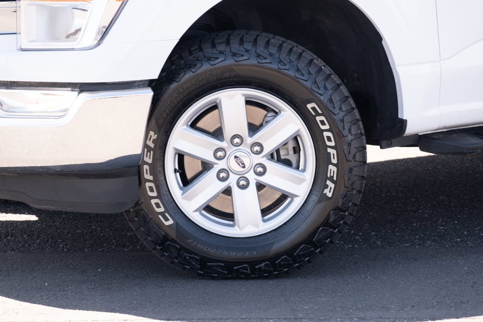 Used 2022 Ford F150 XLT w/ Equipment Group 301A Mid AWD/4WD image 19