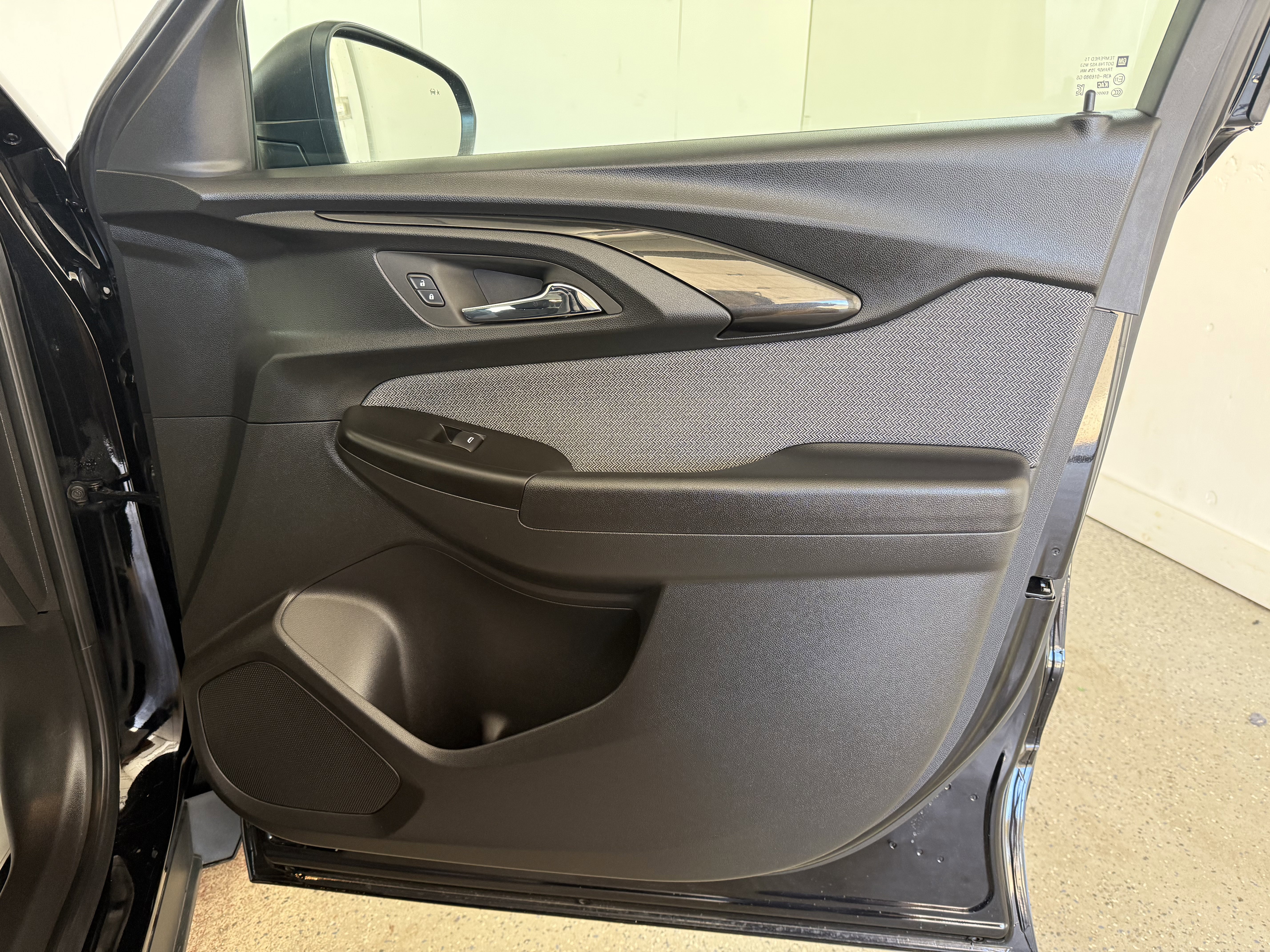 Used 2022 Chevrolet TrailBlazer LS image 27