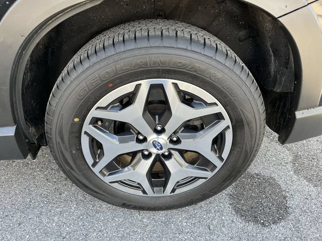 Used 2023 Subaru Forester Premium AWD/4WD image 21