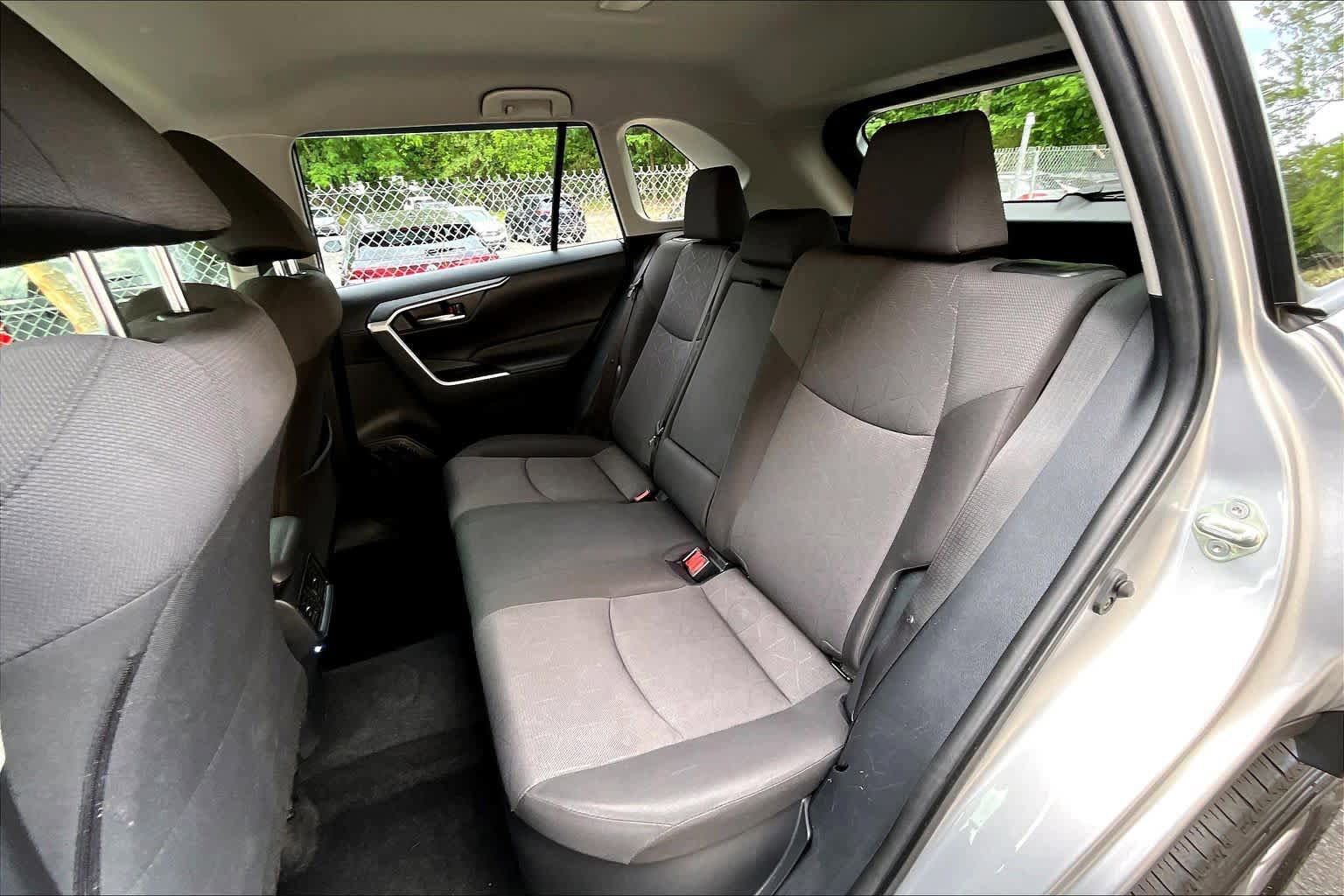 Certified 2025 Toyota RAV4 XLE AWD/4WD image 20