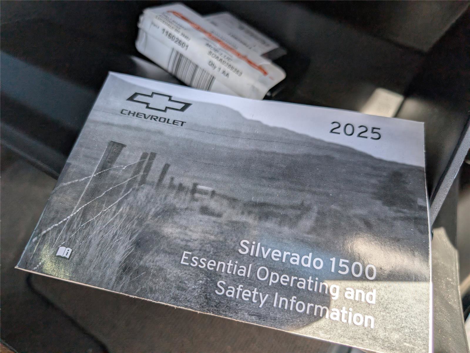 Used 2025 Chevrolet Silverado 1500 High Country w/ Technology Package AWD/4WD image 42