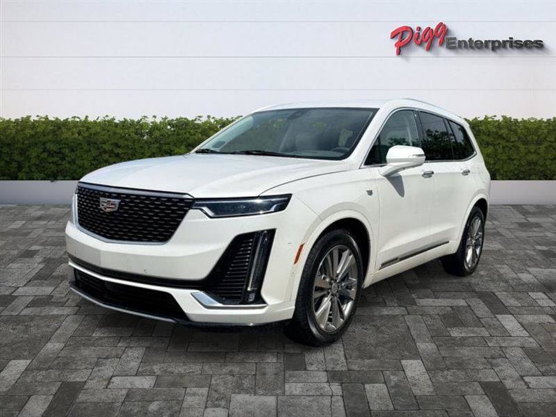 Used 2022 Cadillac XT6 Premium Luxury w/ Technology Package FWD image 5