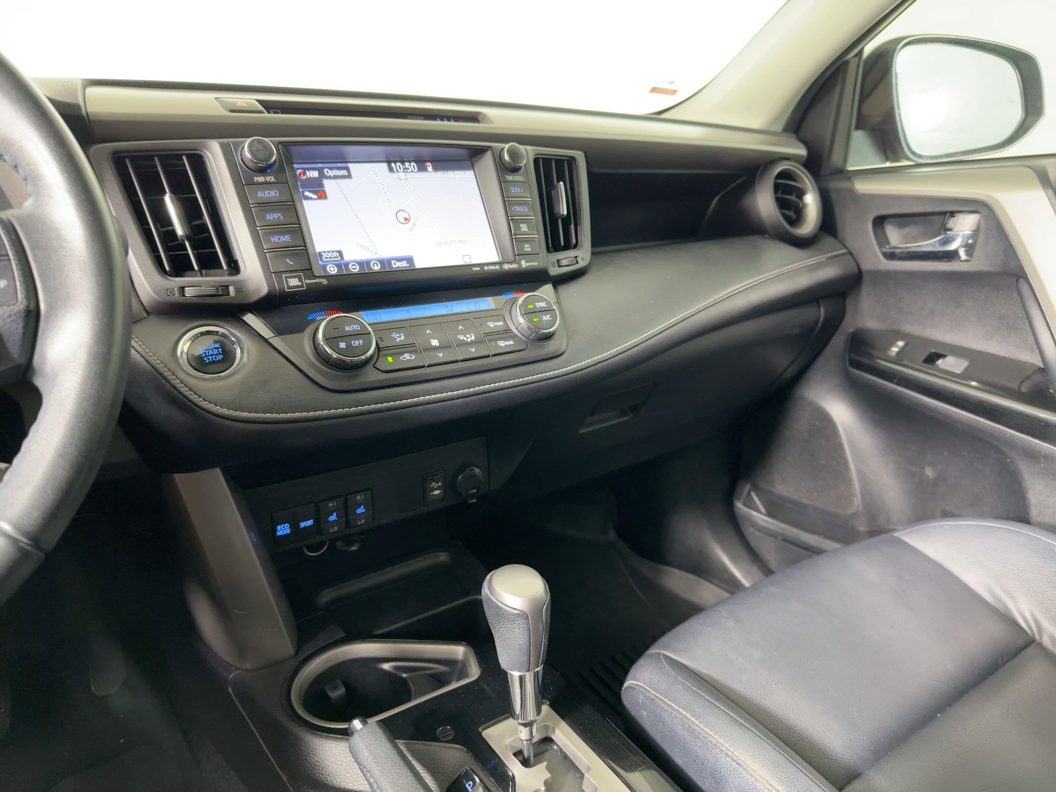 Used 2018 Toyota RAV4 Limited w/ Advanced Technology Package image 25