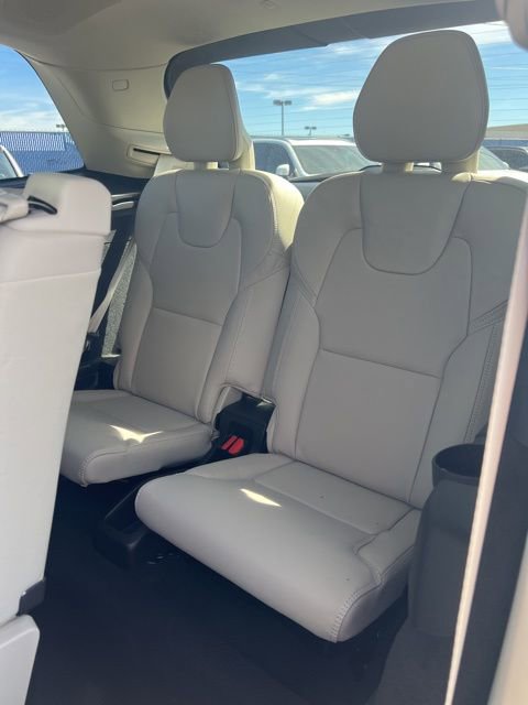 New 2026 Volvo XC90 B6 Ultra w/ Protection Package image 26