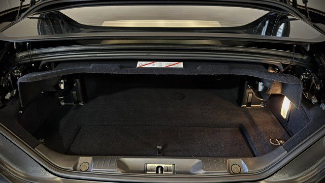 Used 2015 Ferrari California T image 55