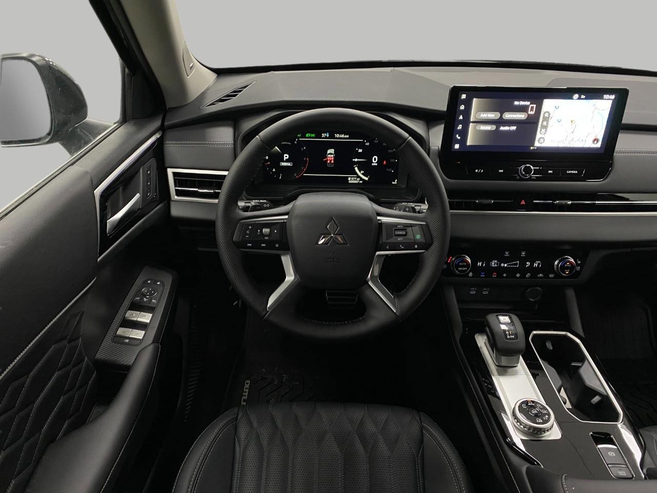 New 2026 Mitsubishi Outlander SEL image 13