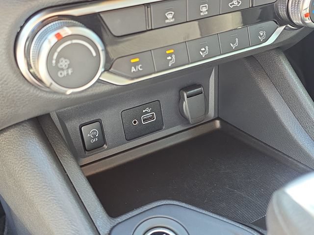 Certified 2025 Nissan Sentra S FWD image 25