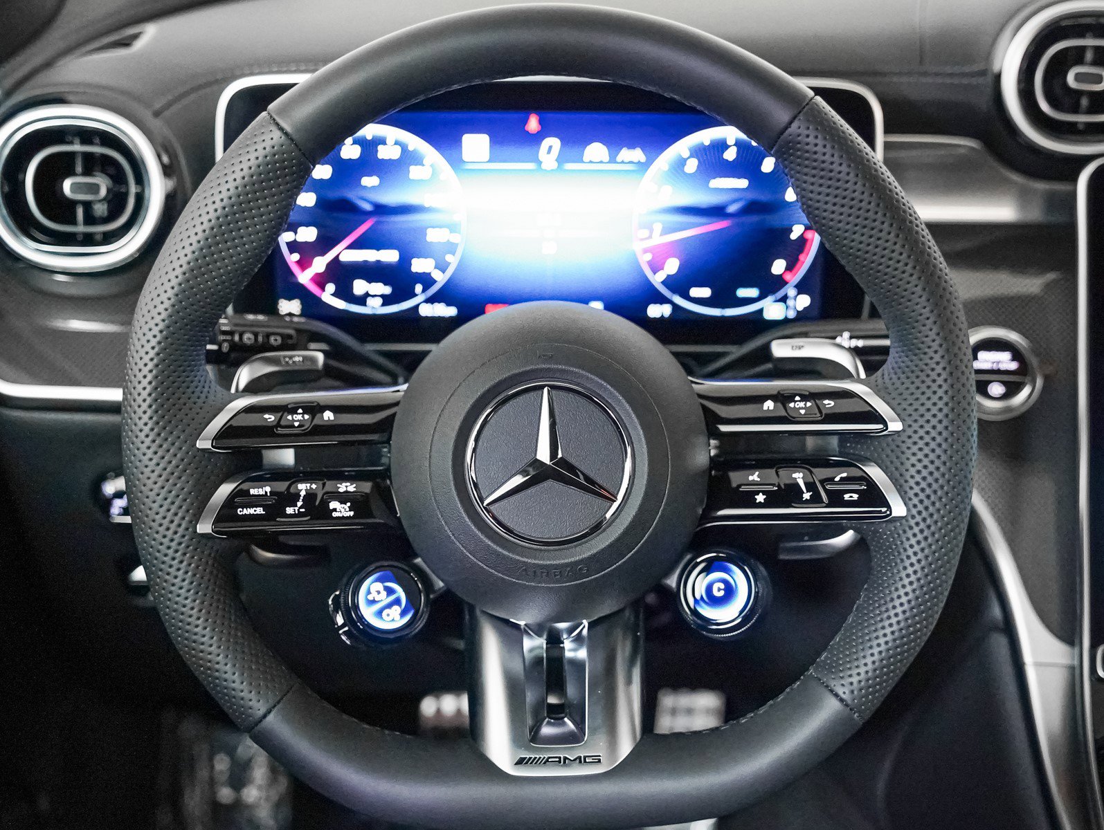 New 2026 Mercedes-Benz GLC 43 AMG 4MATIC image 15