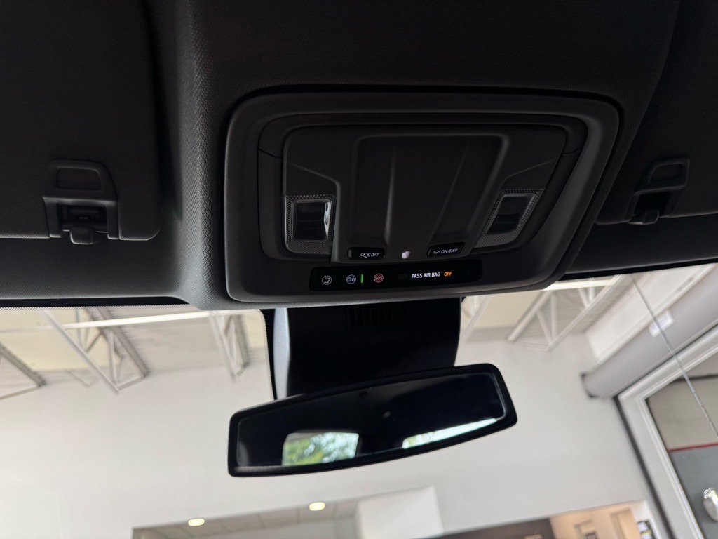 Used 2023 GMC Sierra 1500 SLT w/ SLT Premium Package image 26