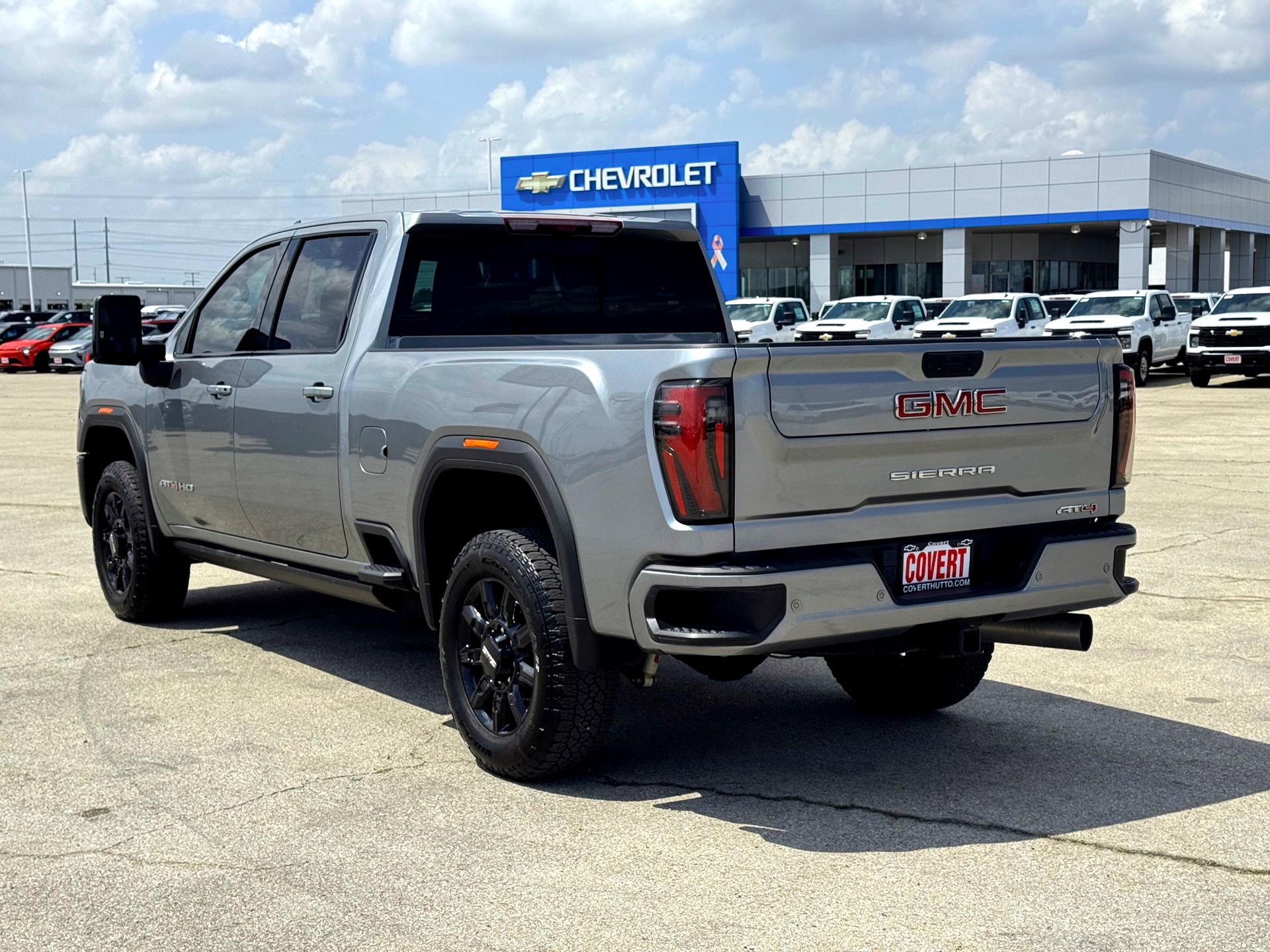 Used 2024 GMC Sierra 2500 AT4 w/ AT4 Premium Plus Package image 10