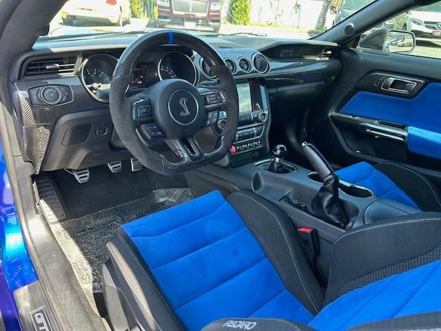 Used 2016 Ford Mustang Shelby GT350 w/ Technology Package RWD image 17