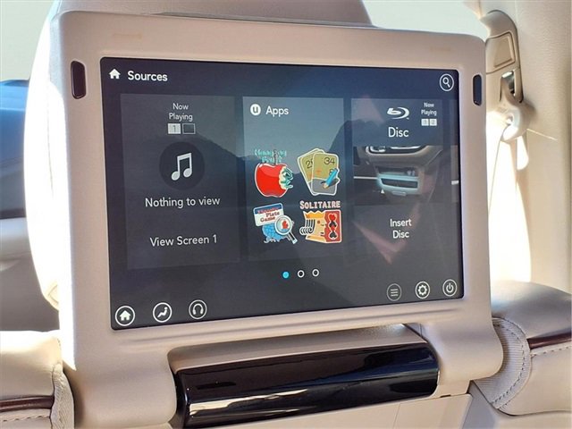 Used 2019 Chrysler Pacifica Limited w/ Advanced Safetytec Group image 24