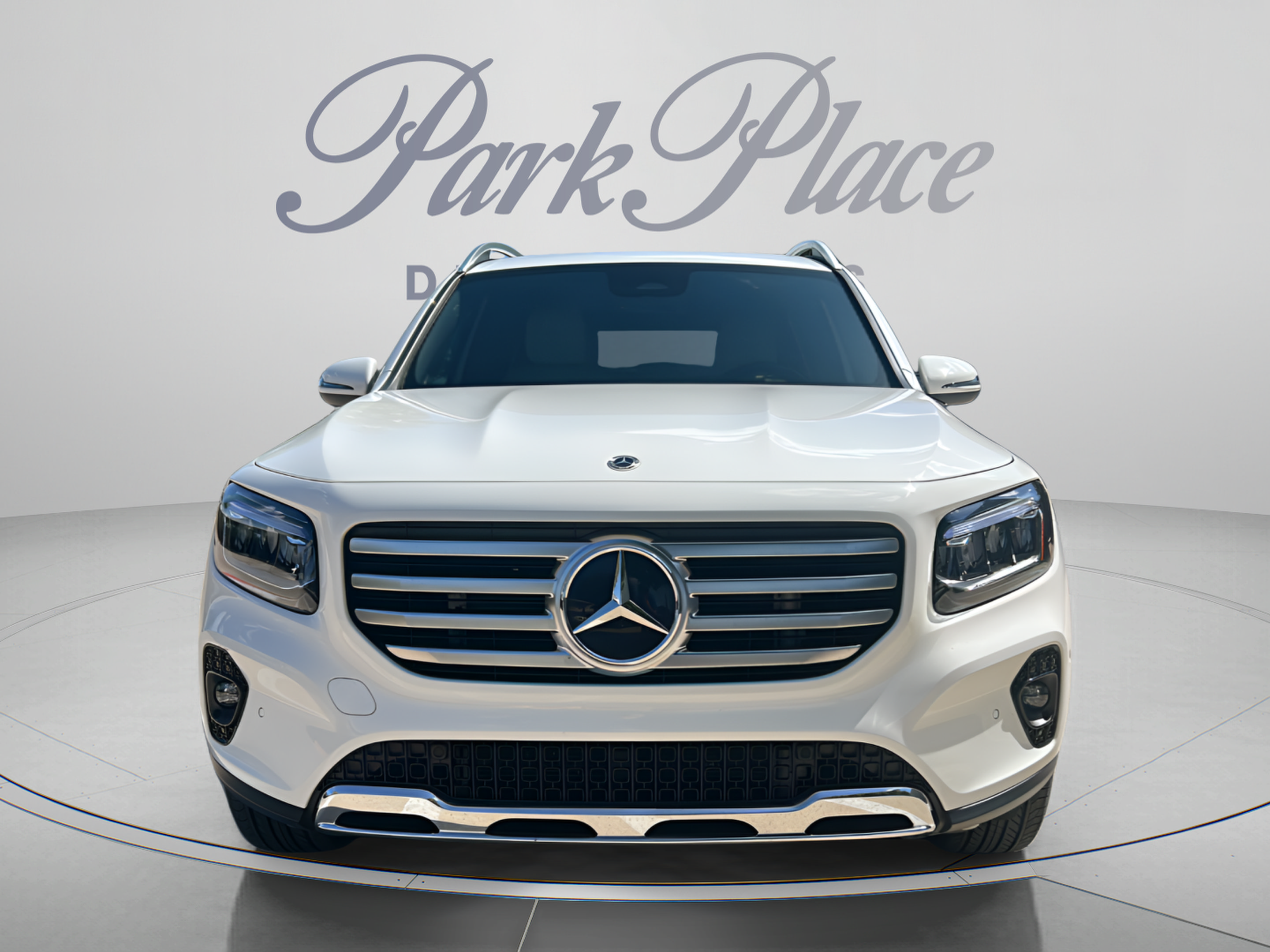 Used 2025 Mercedes-Benz GLB 250 image 8
