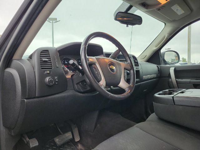 Used 2011 Chevrolet Silverado 1500 LT w/ All-Star Edition AWD/4WD image 16