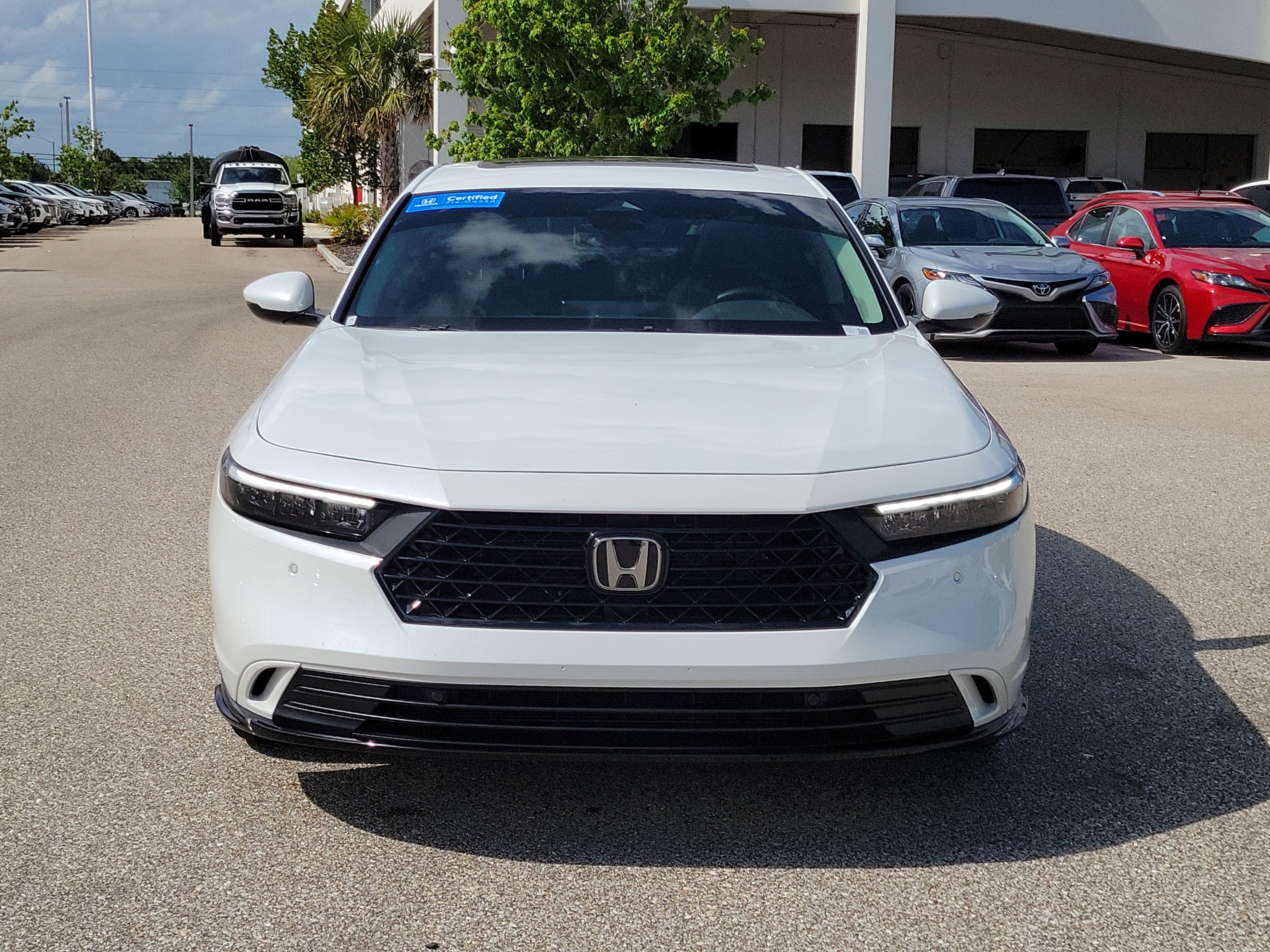 Certified 2024 Honda Accord EX-L image 2
