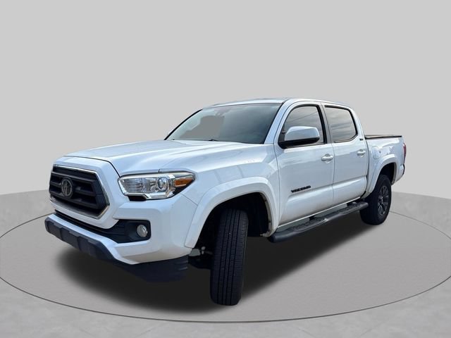 Used 2020 Toyota Tacoma SR5 w/ SR5 Appearance Package (SM) RWD image 3