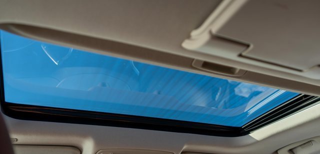 Used 2019 Cadillac Escalade Luxury image 16