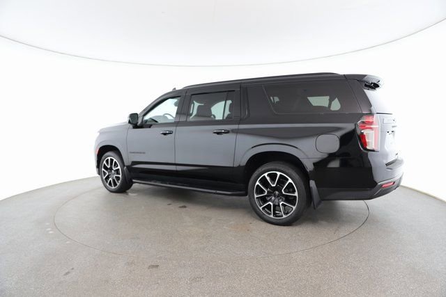 Used 2022 Chevrolet Suburban RST w/ Luxury Package image 9
