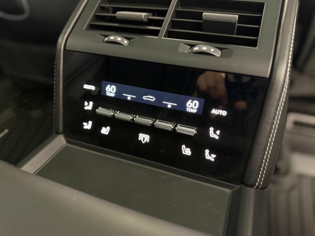 Certified 2024 Porsche Panamera 4 AWD/4WD image 28