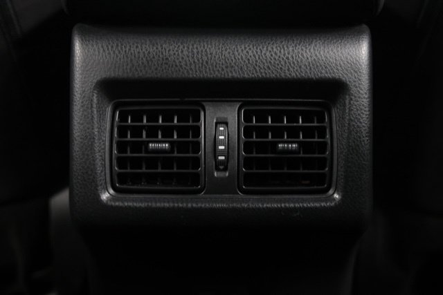 Used 2025 Toyota Camry LE FWD image 37