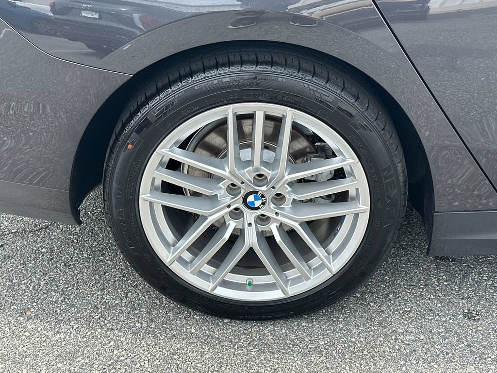 Used 2025 BMW 530i RWD image 17