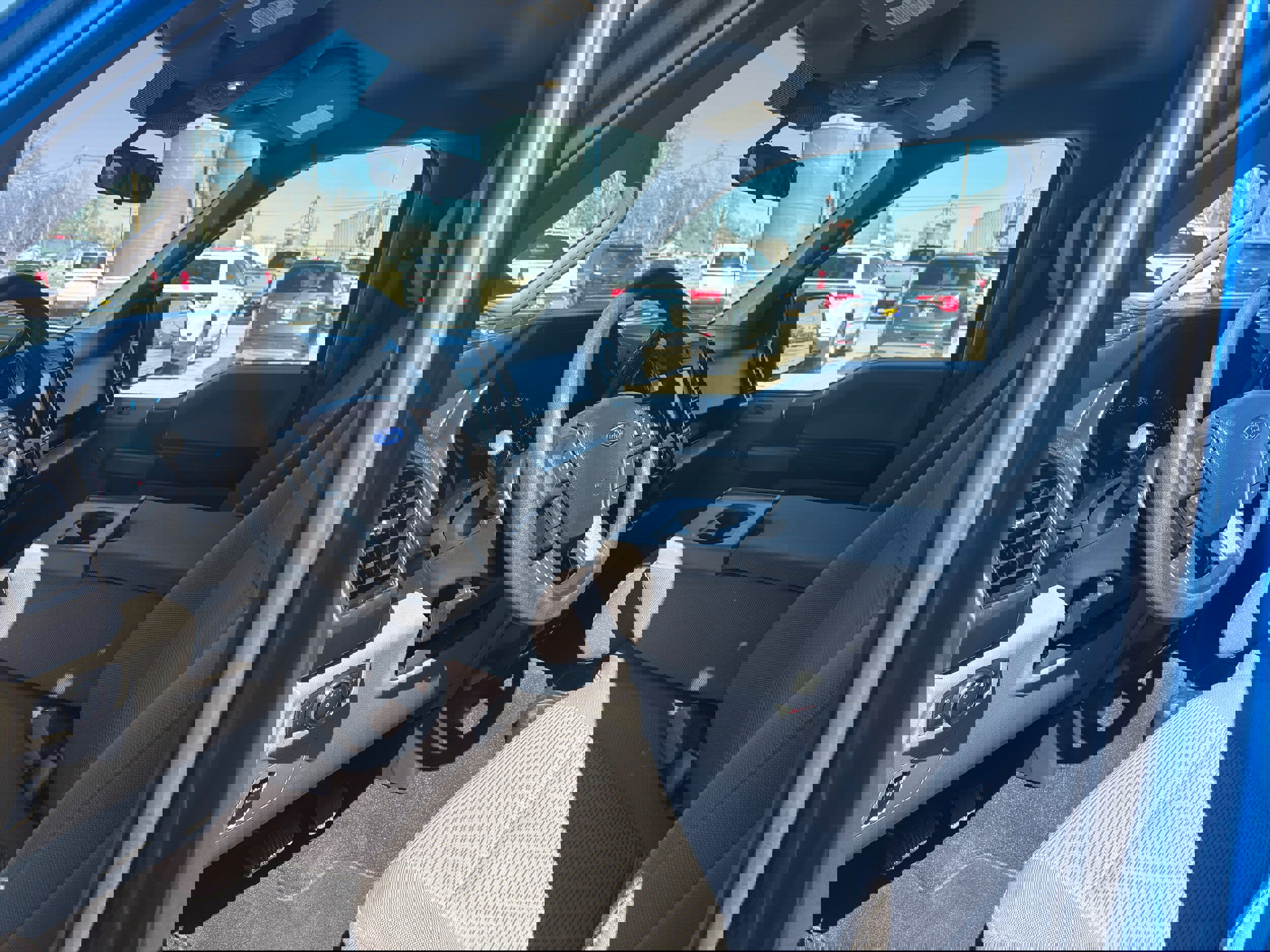 Used 2020 Ford F150 XLT image 10