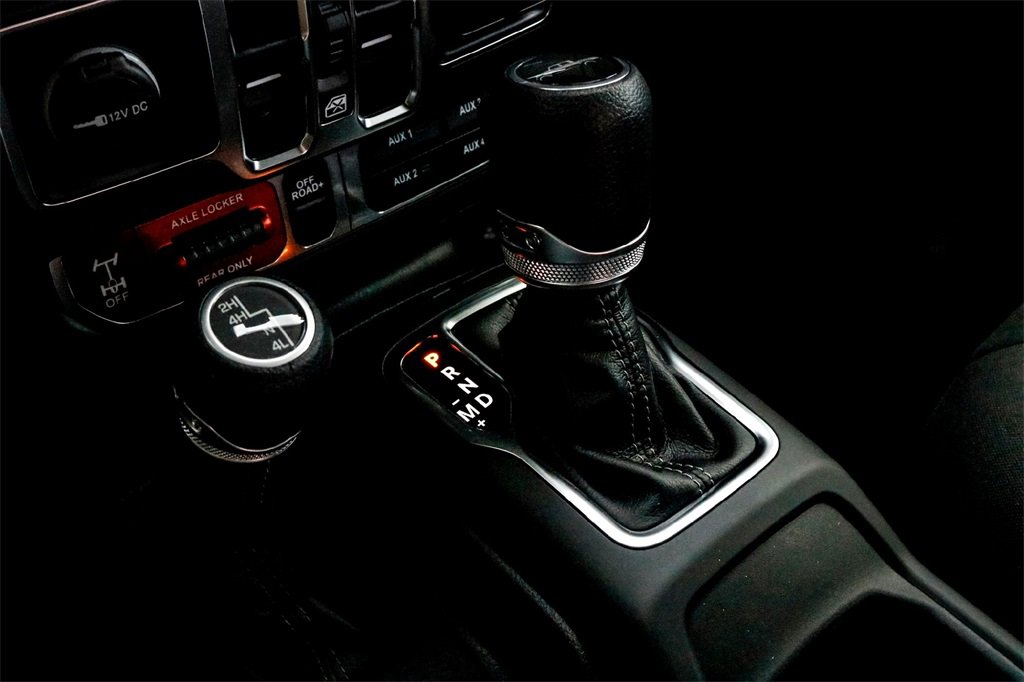 New 2025 Jeep Gladiator Mojave w/ Safety Group image 18