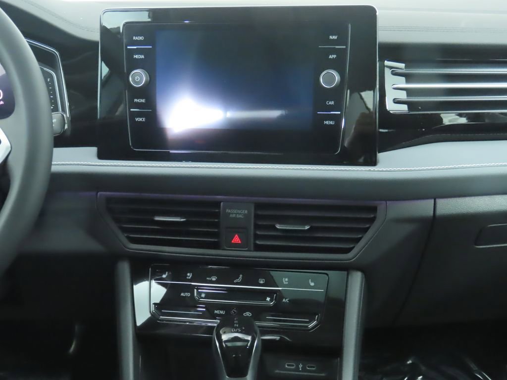 New 2026 Volkswagen Jetta SEL FWD image 14