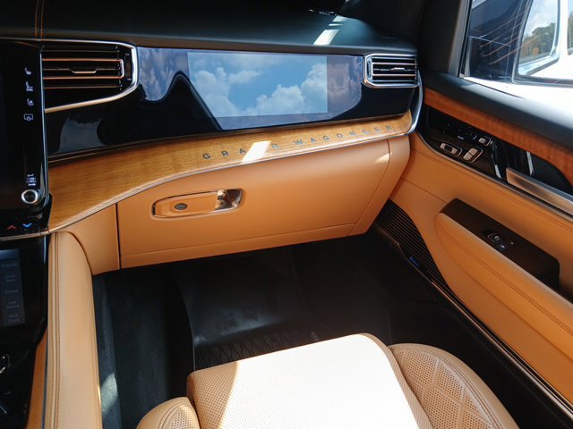 Used 2024 Jeep Grand Wagoneer Series III w/ Rear Seat Video Group 1 AWD/4WD image 50