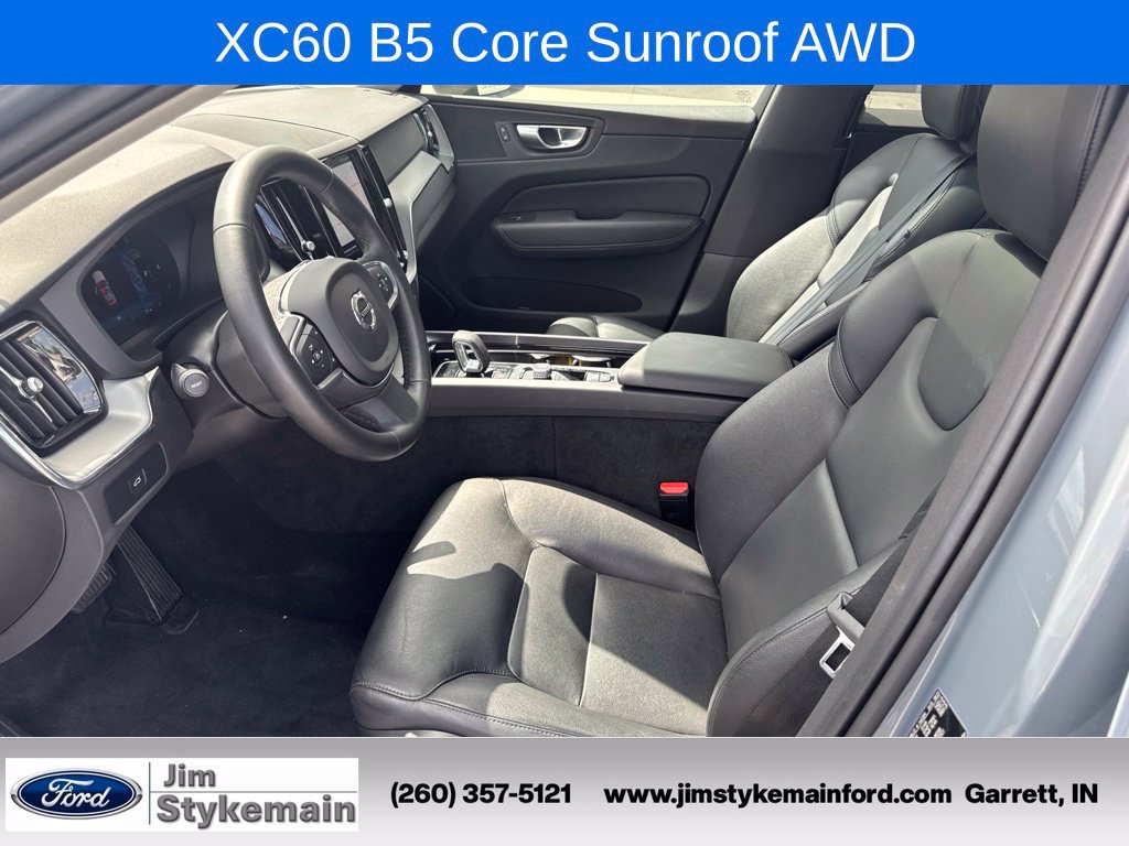 Used 2024 Volvo XC60 B5 Core w/ Protection Package Premier AWD/4WD image 16