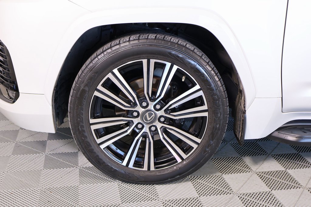Used 2023 Lexus LX 600 4WD w/ Appearance Package image 20