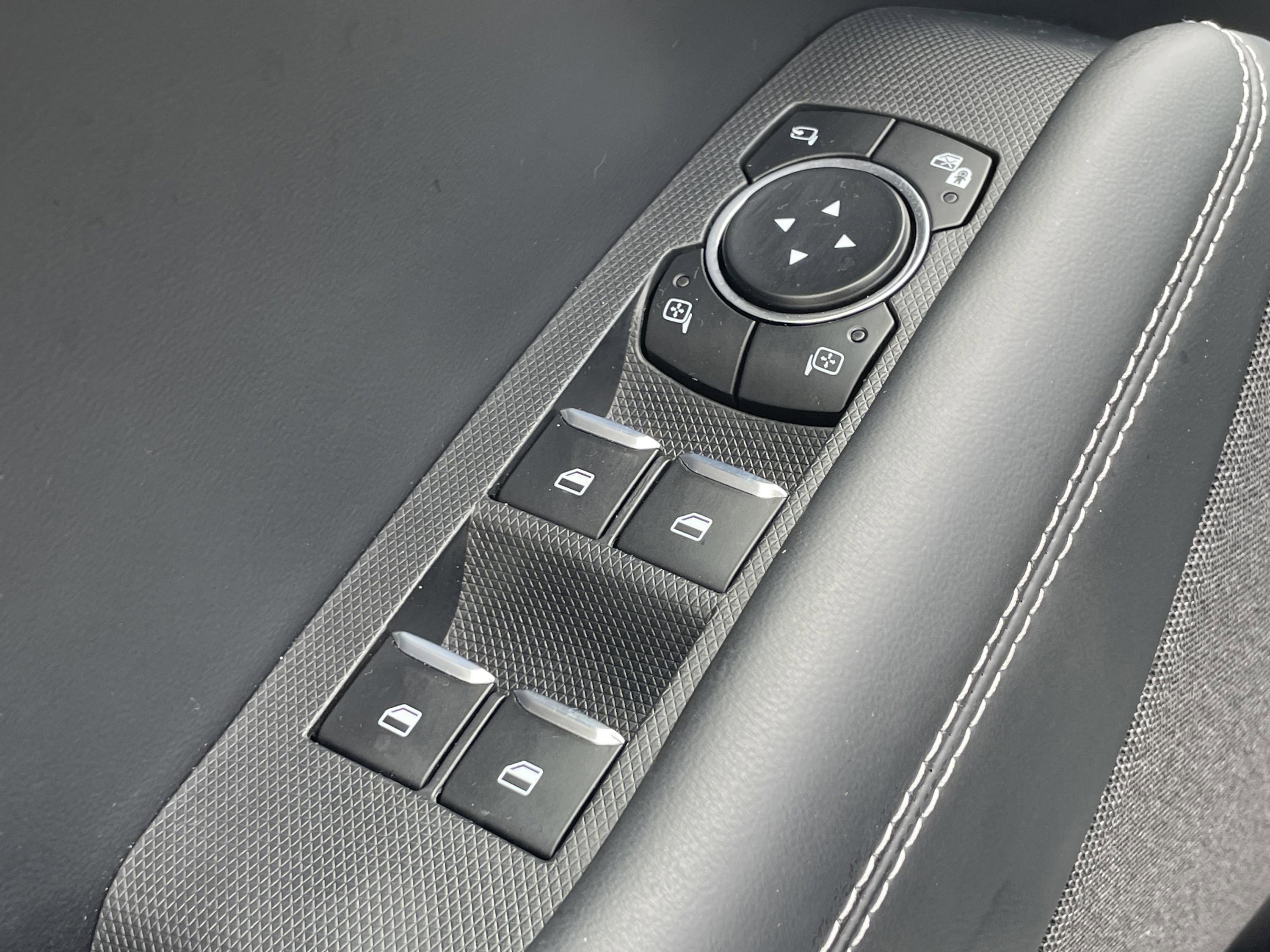 Used 2024 Ford Mustang Mach-E Select AWD/4WD image 10
