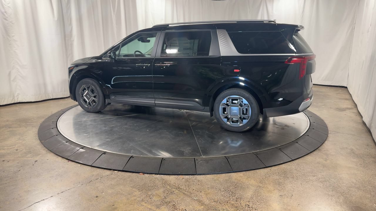 New 2026 Kia Carnival EX FWD image 7