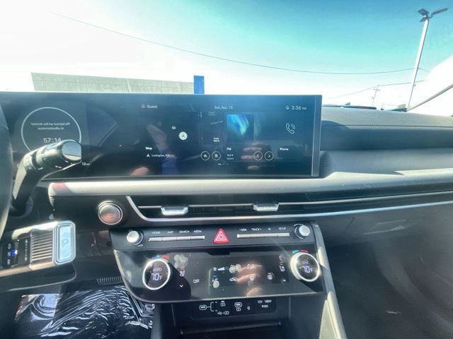 Used 2024 Hyundai Sonata SEL w/ Convenience Package FWD image 16