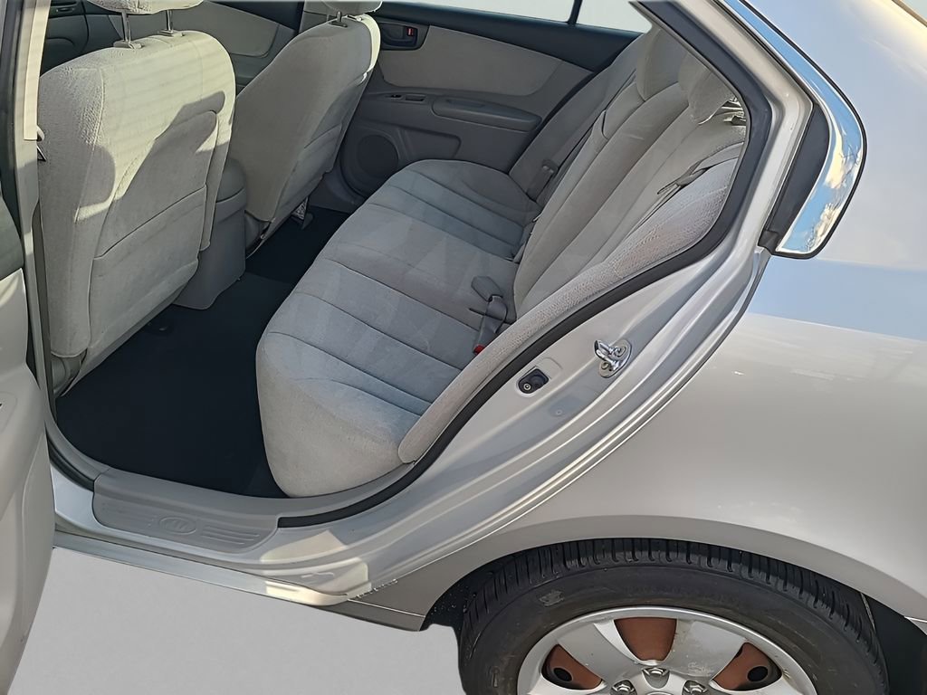 Used 2008 Kia Optima LX image 14