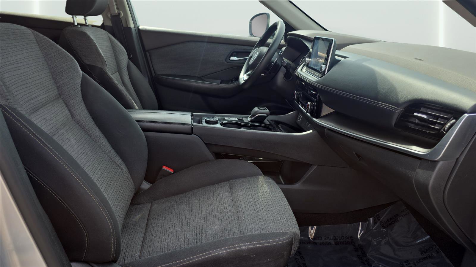 Used 2021 Nissan Rogue SV AWD/4WD image 14