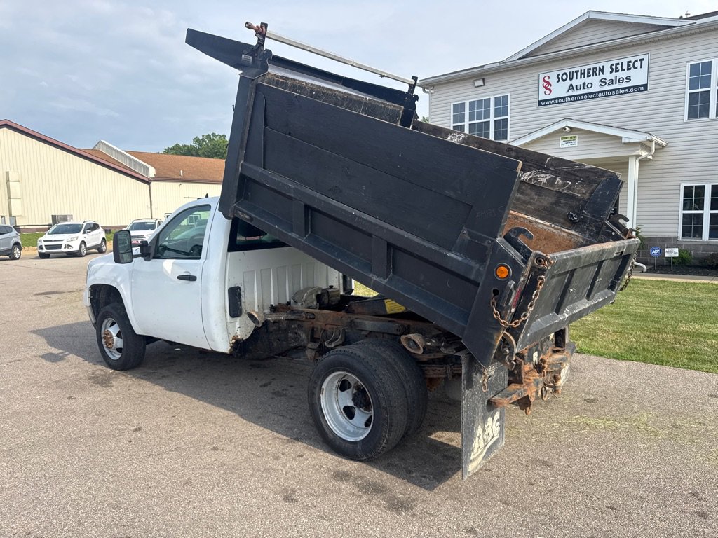 Used 2009 GMC Sierra 3500 W/T w/ Snow Plow Prep Package image 8