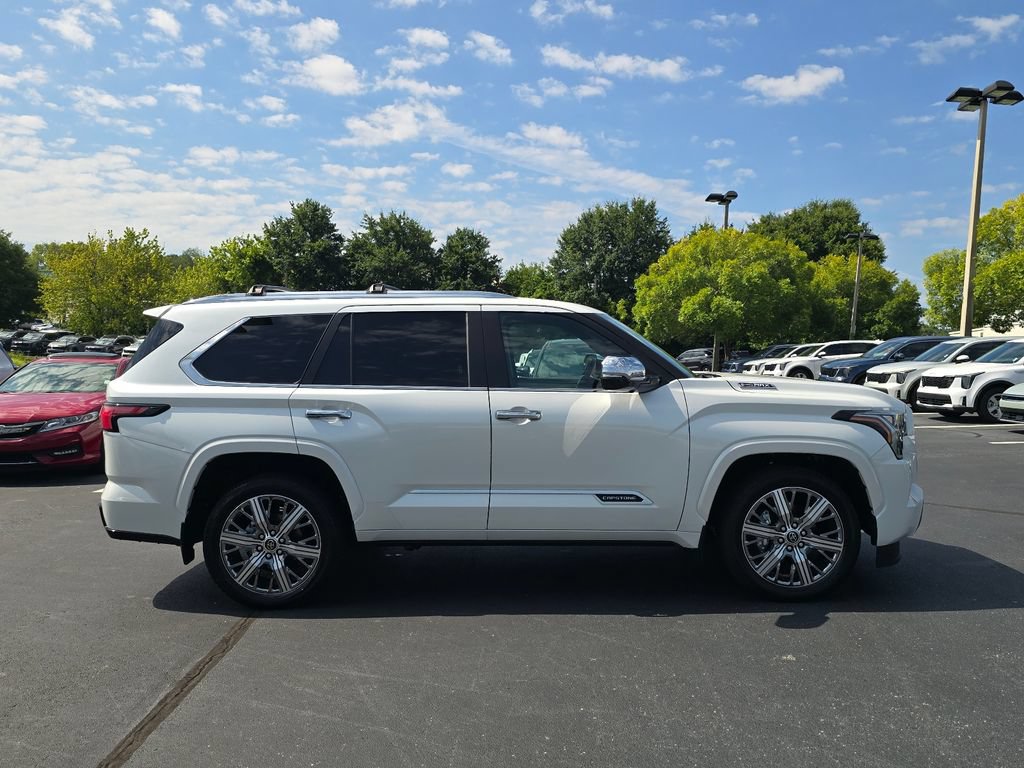 Used 2024 Toyota Sequoia Capstone AWD/4WD image 2