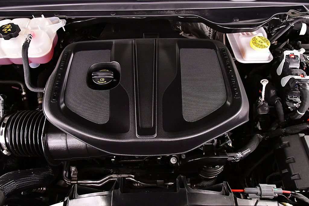 Used 2026 RAM 1500 Laramie AWD/4WD image 32
