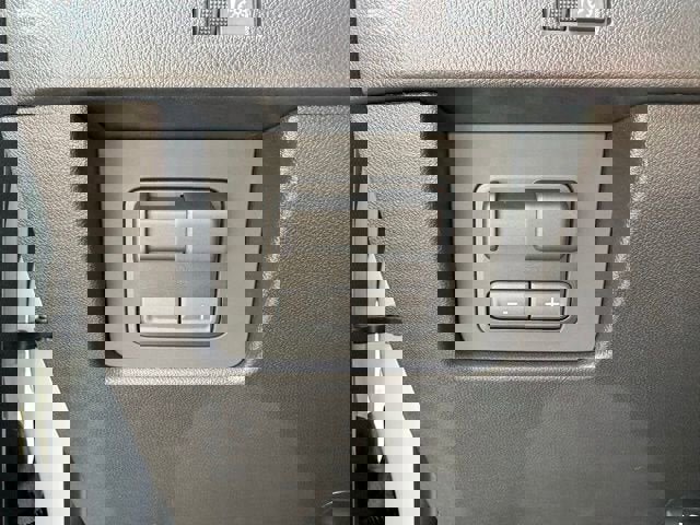 New 2026 GMC Canyon Elevation w/ Convenience Package image 24