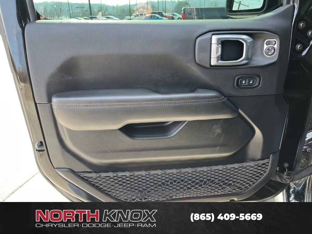 Used 2023 Jeep Wrangler Rubicon 392 w/ Trailer Tow Package image 5