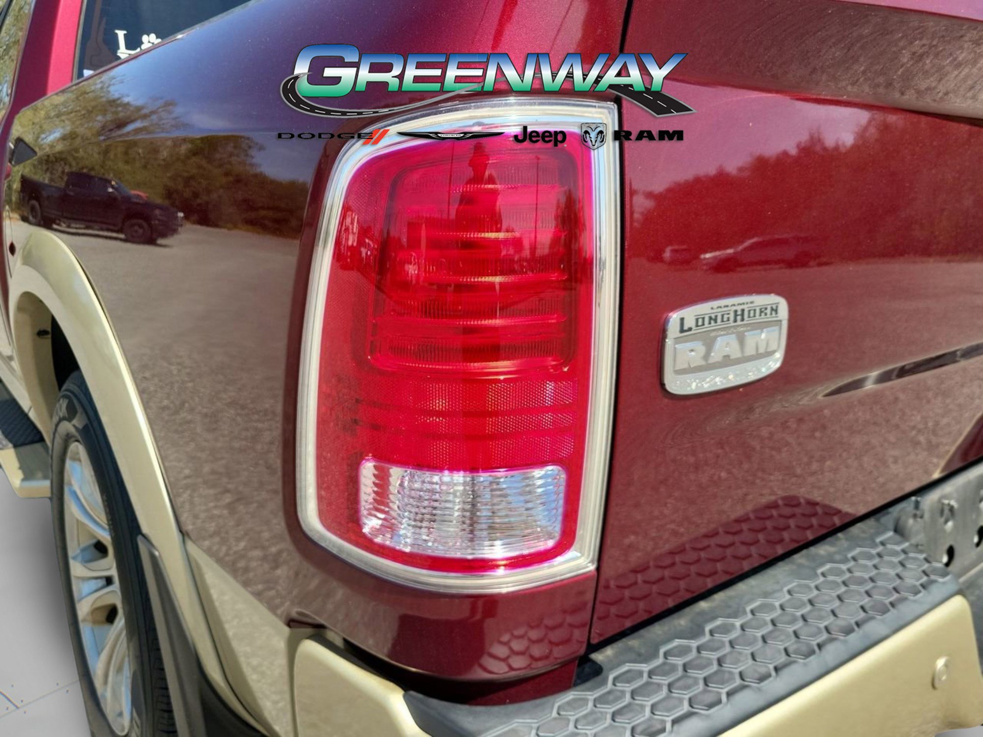 Used 2017 RAM 1500 Laramie Longhorn RWD image 5