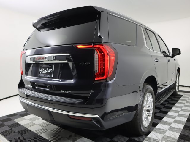 Used 2023 GMC Yukon SLT w/ SLT Luxury Package AWD/4WD image 5