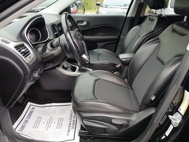 Used 2019 Jeep Compass Latitude AWD/4WD image 18