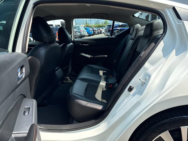 Used 2022 Nissan Altima 2.5 SR AWD/4WD image 13